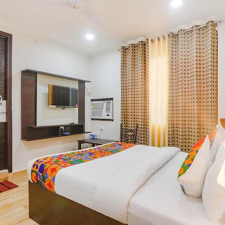 Fabhotel Shyam Inn 坎普尔 外观 照片