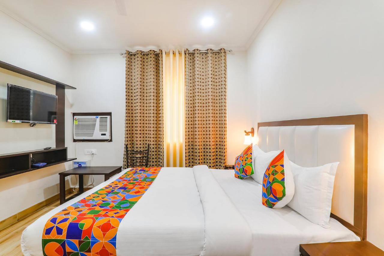 Fabhotel Shyam Inn 坎普尔 外观 照片