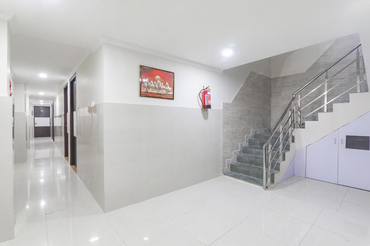 Fabhotel Shyam Inn 坎普尔 外观 照片